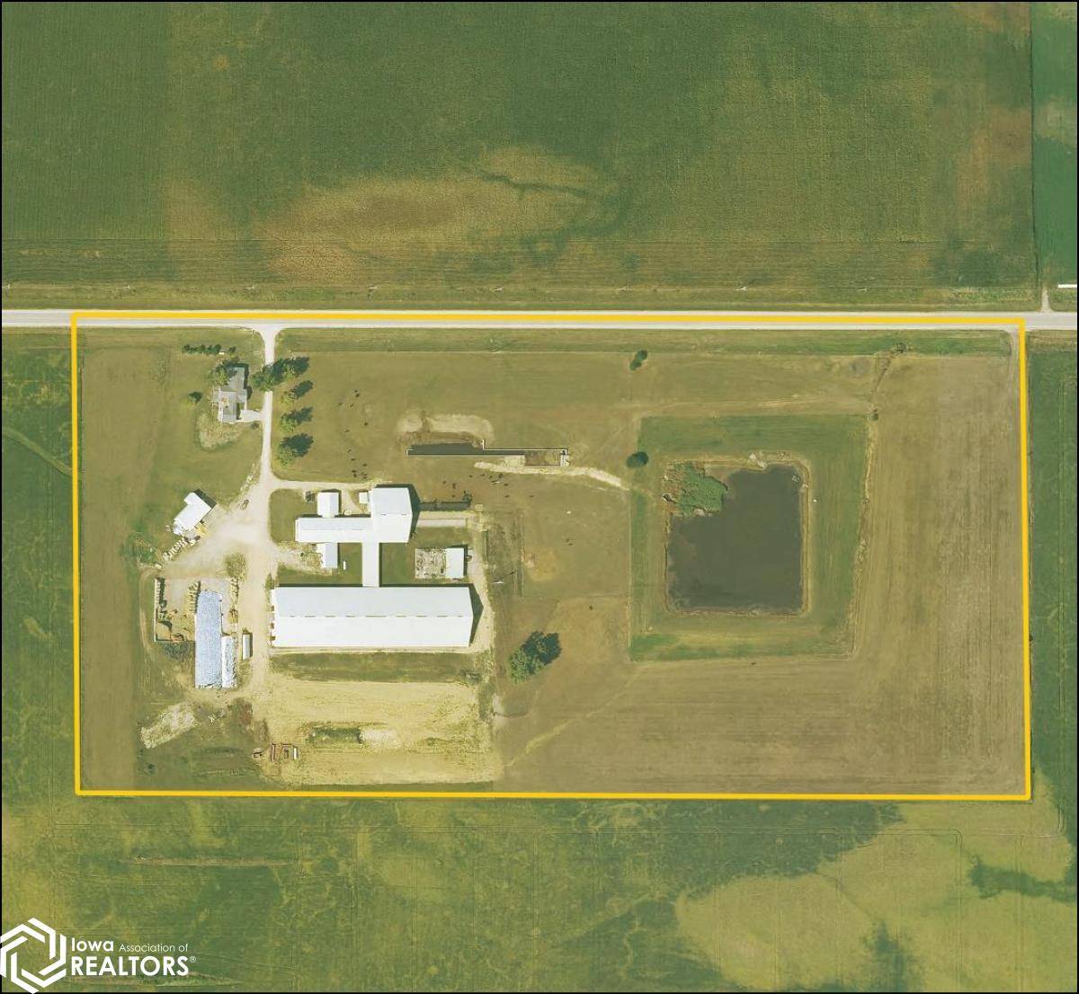 1350 Waubeek Rd., Central City, IA 52214