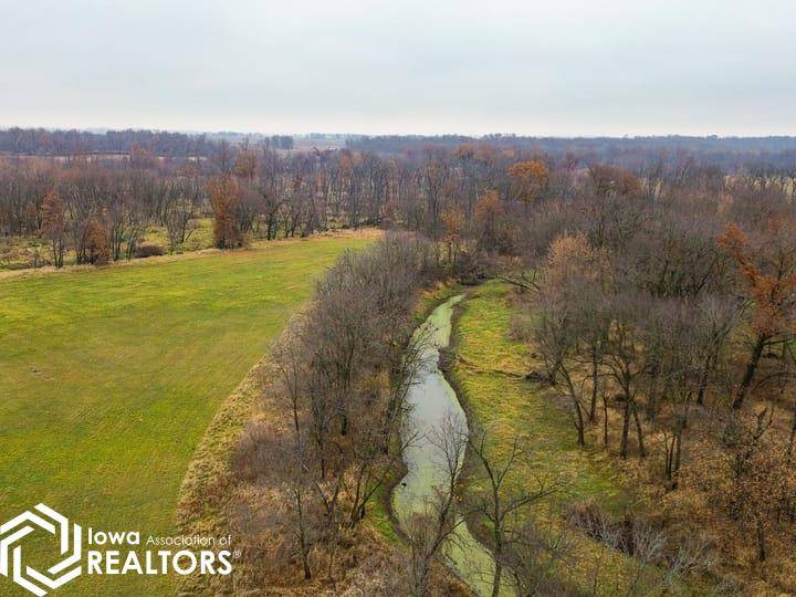 01 215th St., Calamus, IA 52729