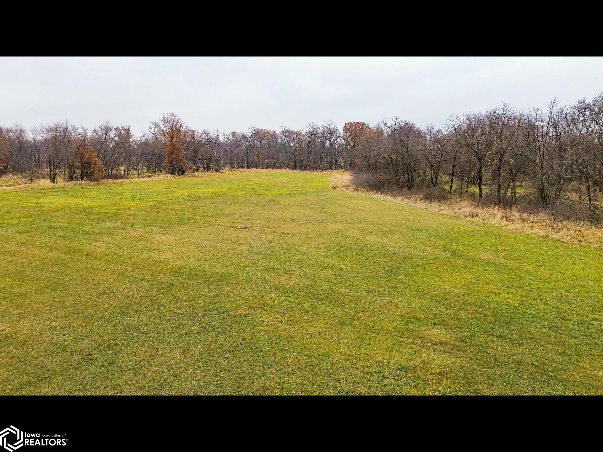 01 215th St., Calamus, IA 52729