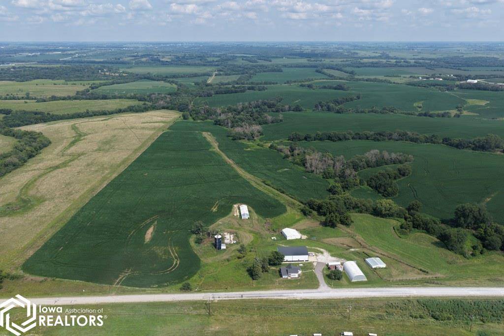 2416 County Highway P27, Benton, IA 50835