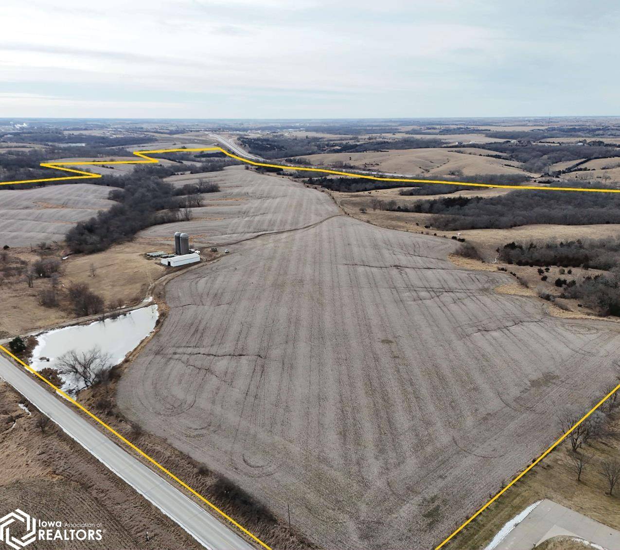 Hwy 152, Osceola, IA 50213