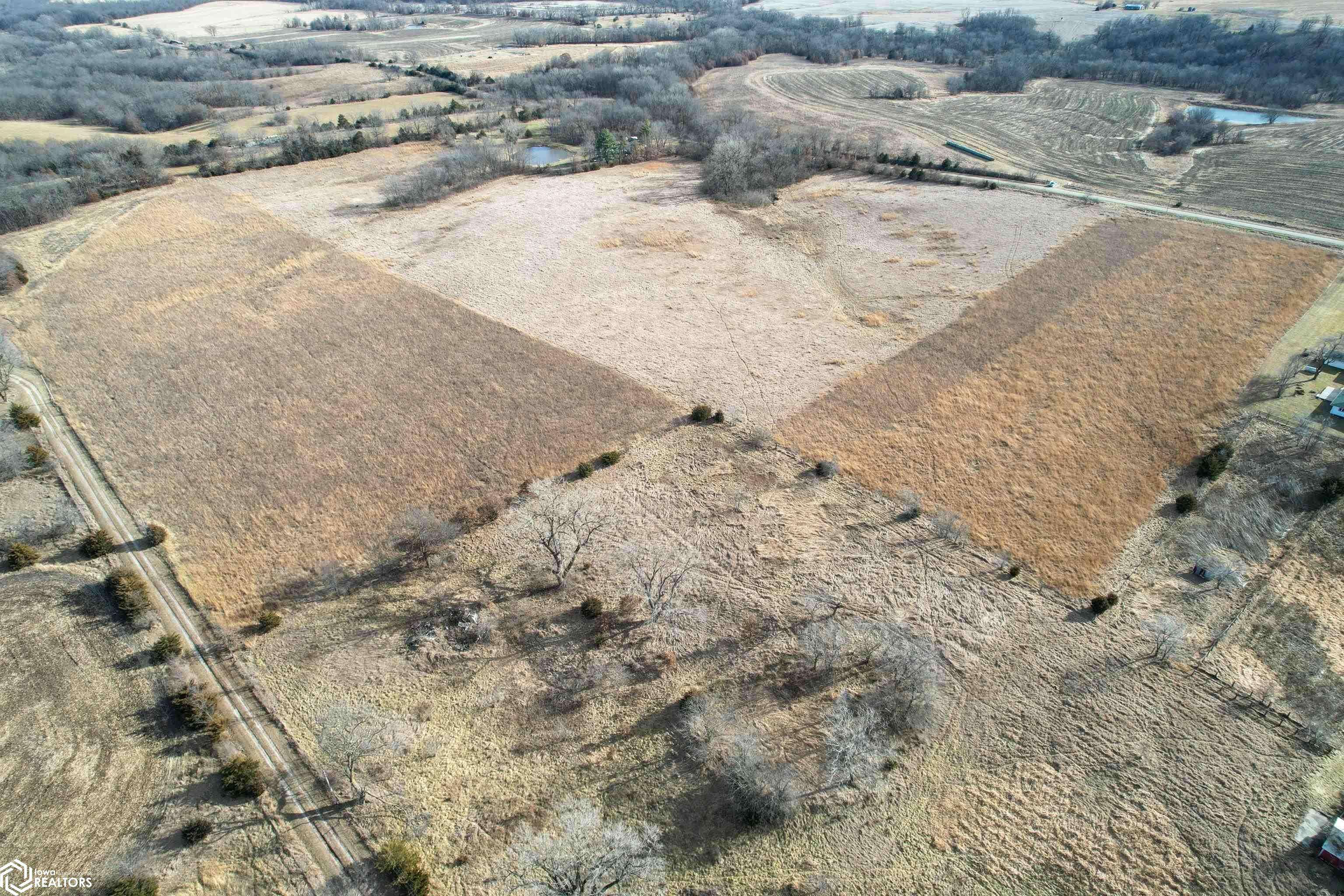42nd ST, Centerville, IA 52544