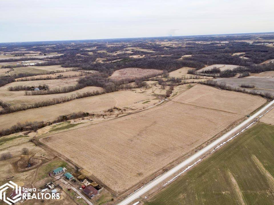 - Umber Ave, Lockridge, IA 52635