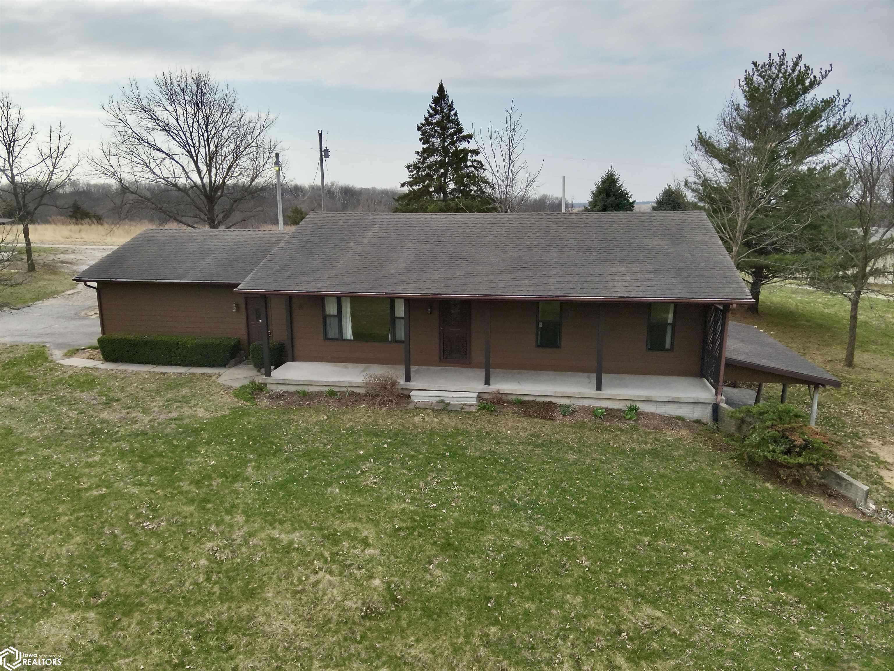 23254 235th PL, Lacona, IA 50139