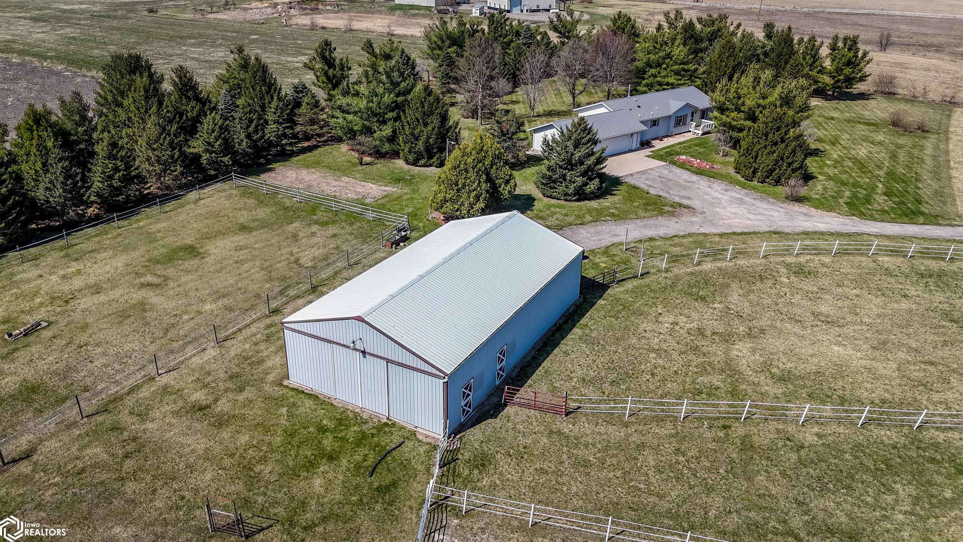 3522 Lori Sue LN, Toddville, IA 52341
