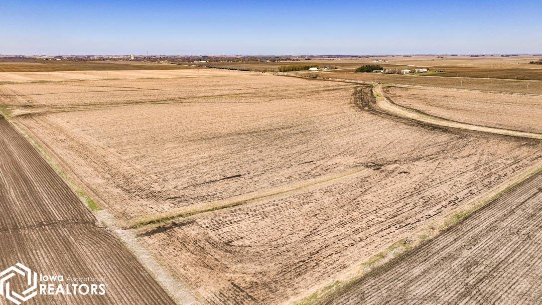 31787 HWY D15, Ackley, IA 50601