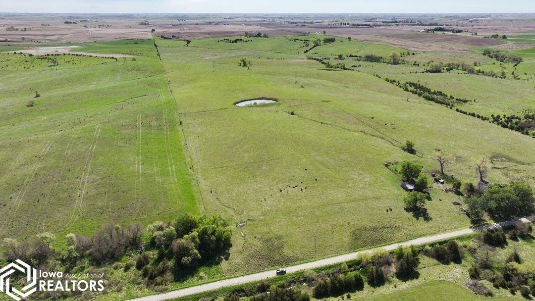 - Redwood Ave, Prescott, IA 50859