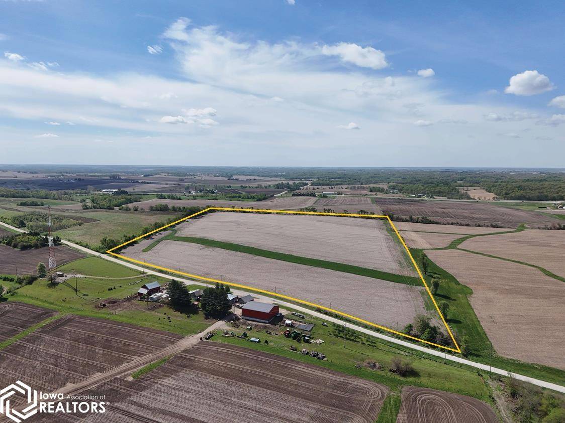 E Bertram RD, Mount Vernon, IA 52314