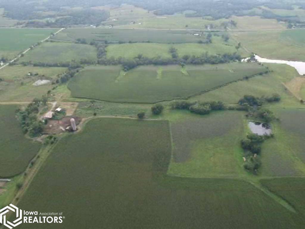 52994 205th Ave, Chariton, IA 50049