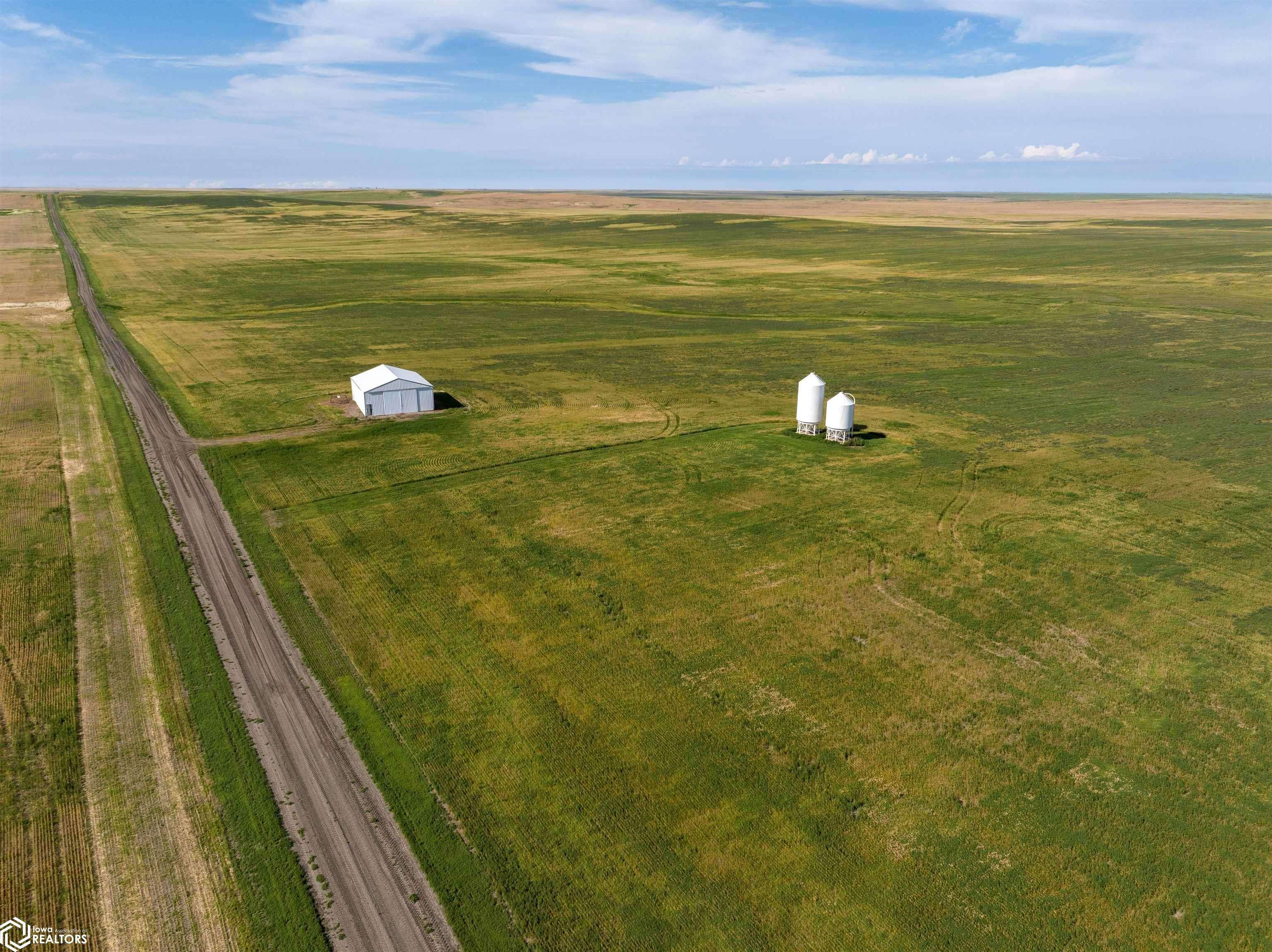 Sansarc RD, Fort Pierre, SD 57532