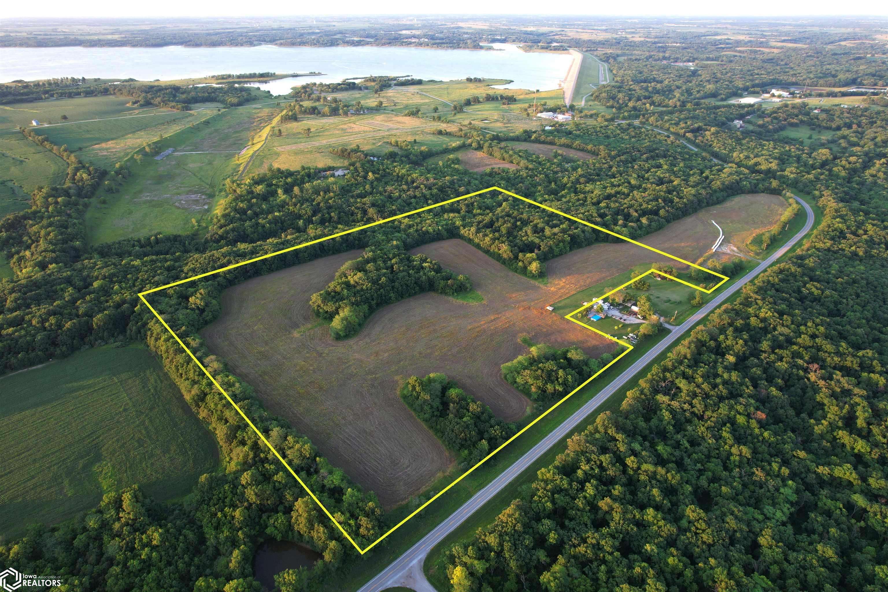 J5T HWY, Mystic, IA 52574