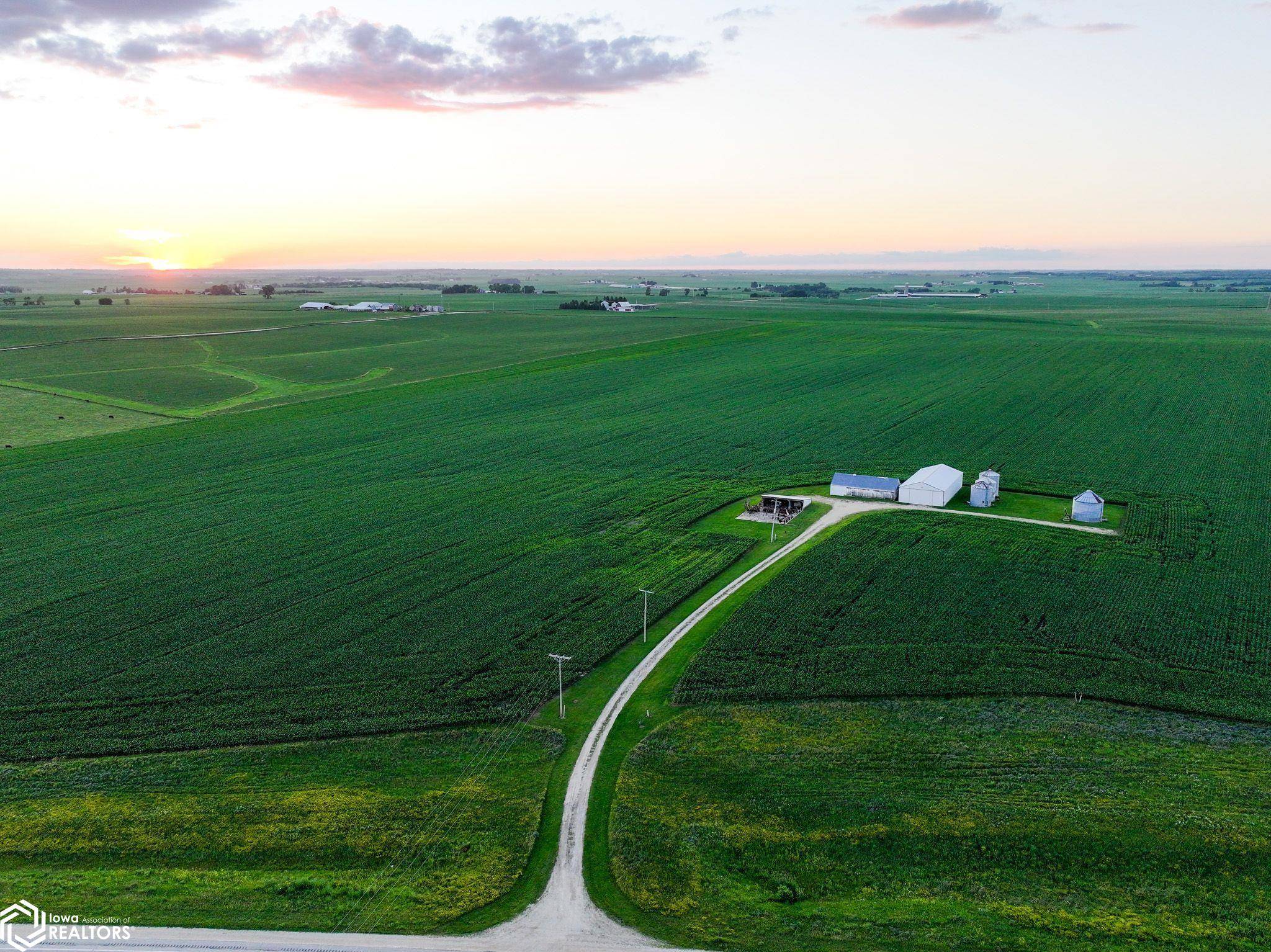 Highway 151, Monticello, IA 52310