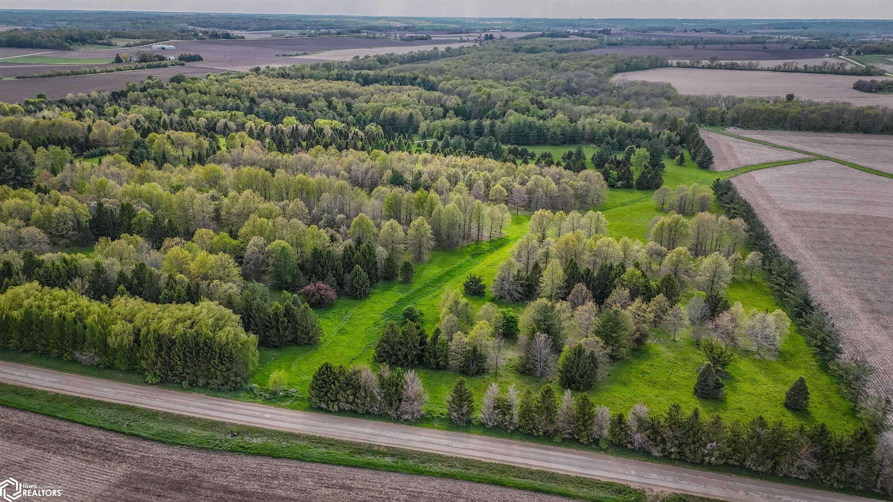 TBD Irish LN, Mount Vernon, IA 52314