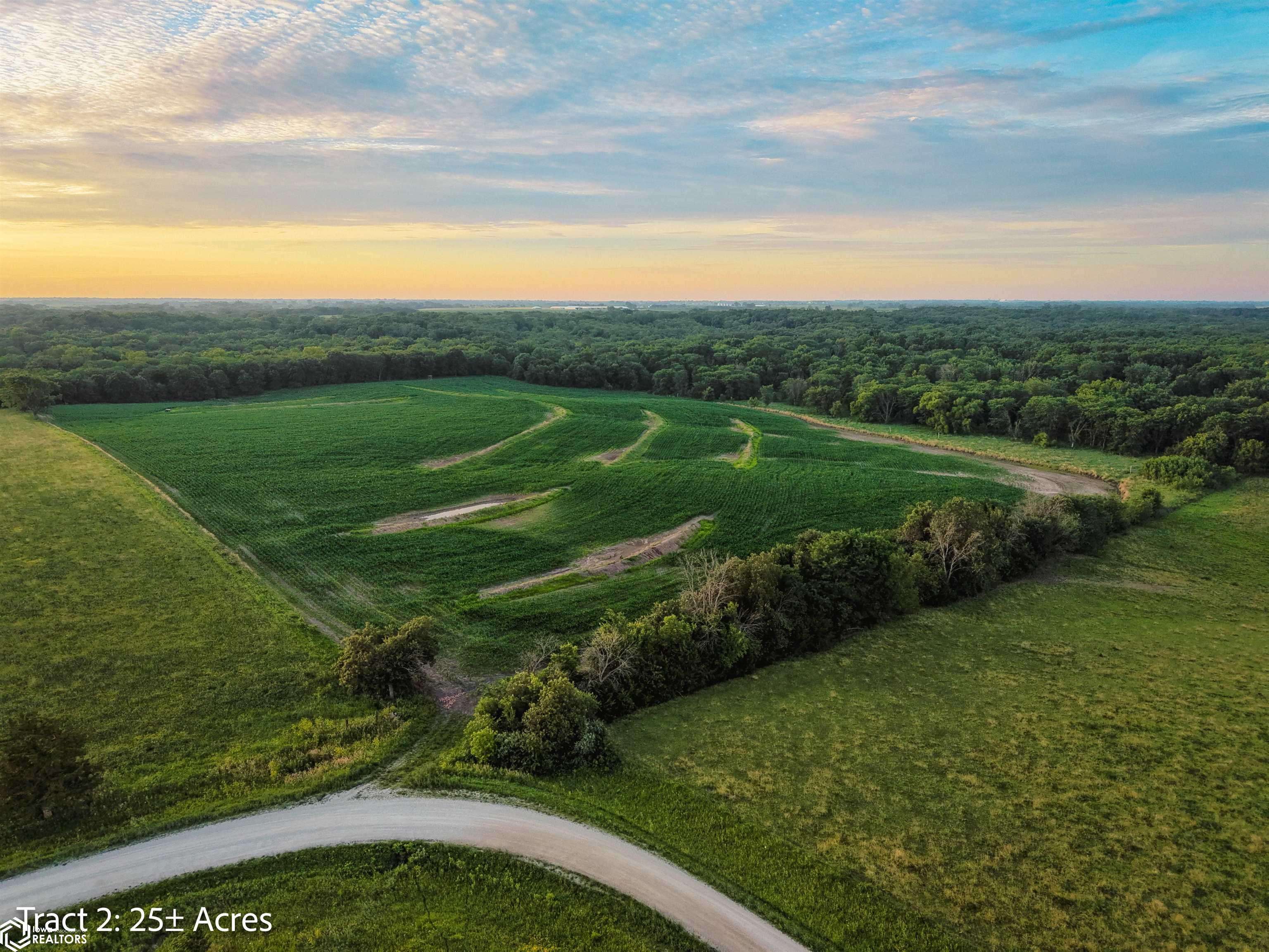 2400 Clarke-Lucas Ave. Woodburn IA, Derby, IA 50275