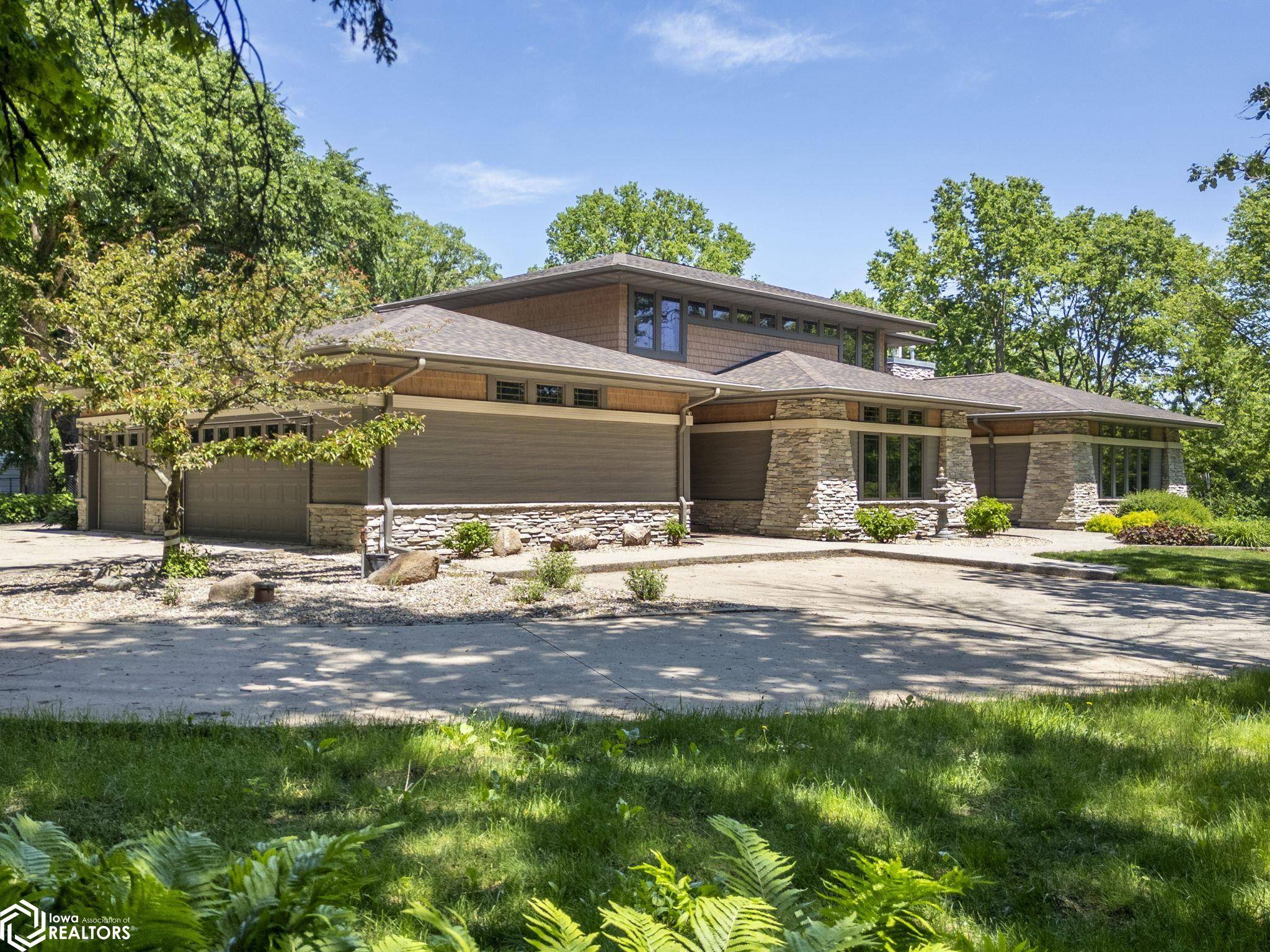 1155 165th ST, Nora Springs, IA 50458