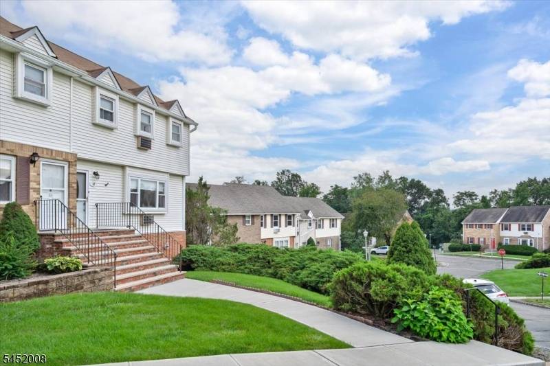 322 Richard Mine Rd #U12, Rockaway Twp., NJ 07885