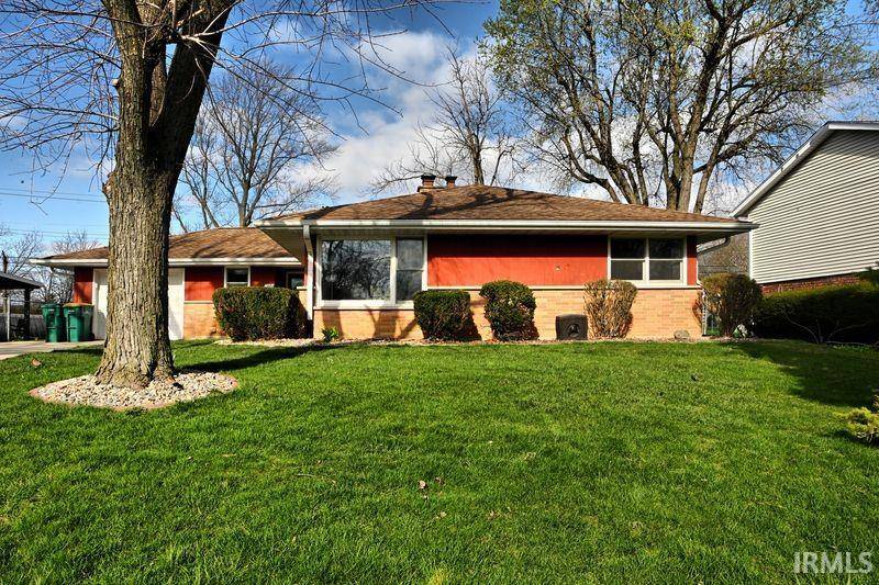 7886 Delaware PL, Merrillville, IN 46140