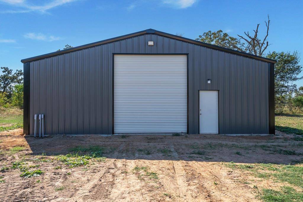806 County Road 2918, Mineola, TX 75410