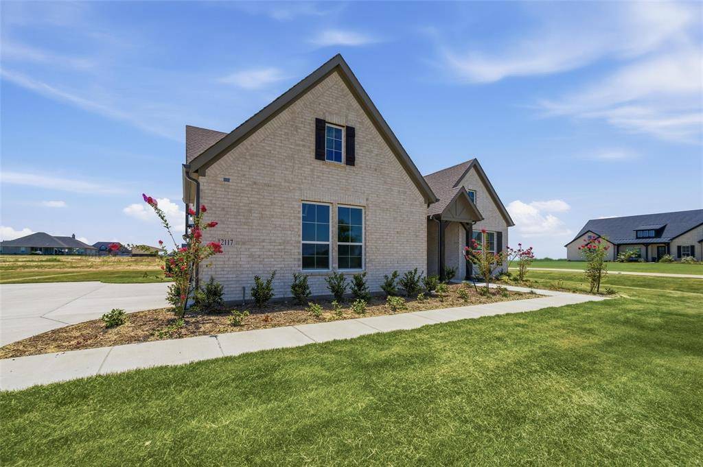 12117 Clastic Court, Krum, TX 76249