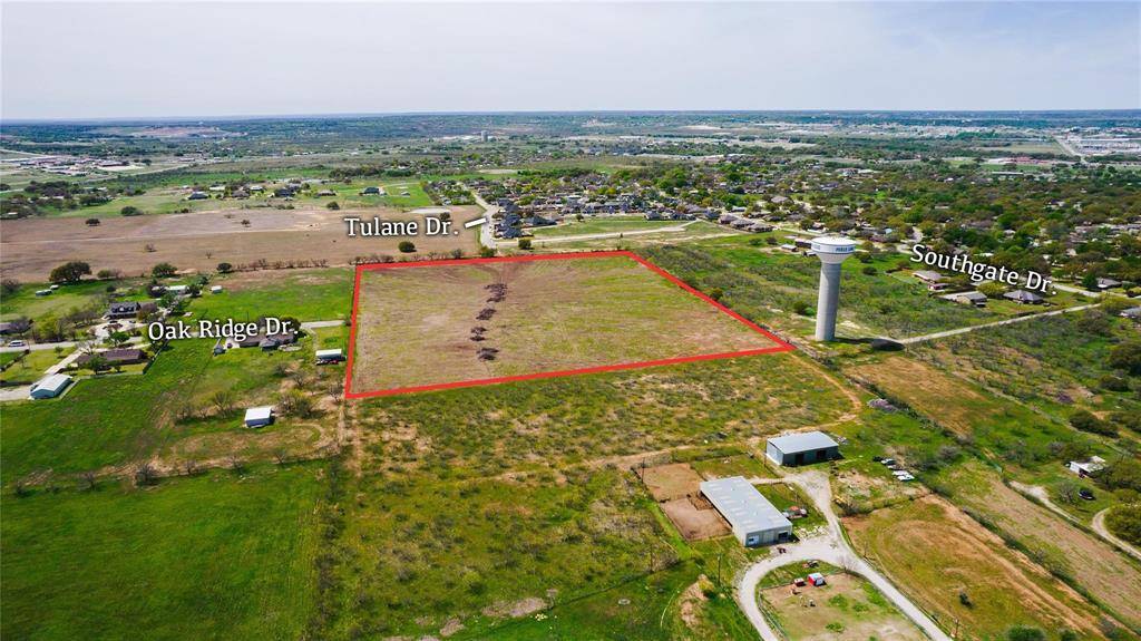 2500 Oak Ridge Drive, Brownwood, TX 76801