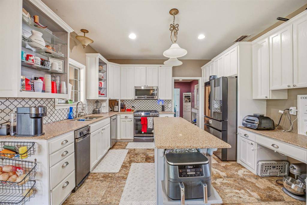 6363 E Fm 1188, Bluff Dale, TX 76433