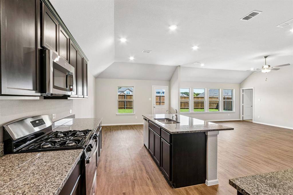 3213 Kingdom Drive, Denton, TX 76208