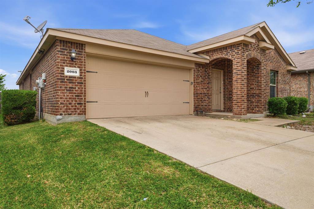 2003 Zavala, Forney, TX 75126