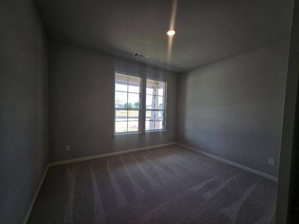 3005 Leopard Lane, Ennis, TX 75119