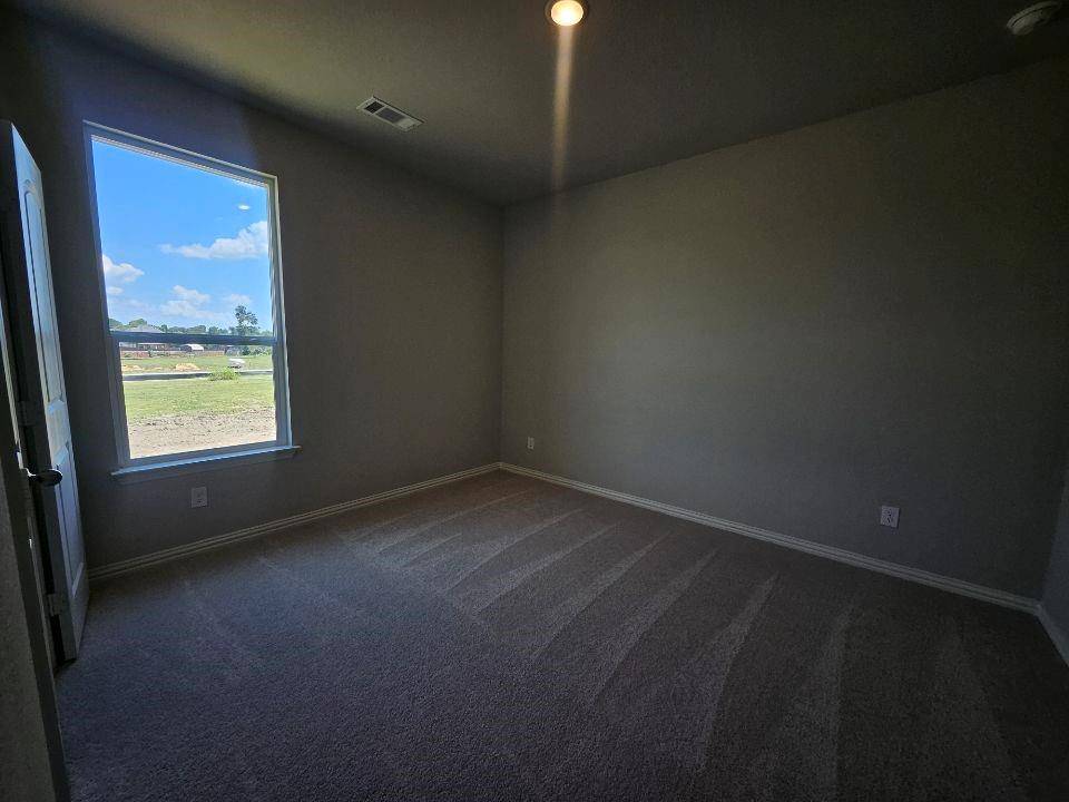 3005 Leopard Lane, Ennis, TX 75119