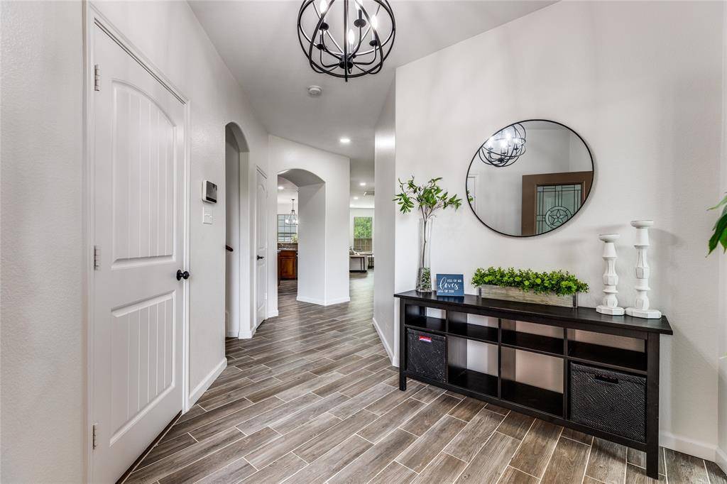 1800 Rodeo Drive, Anna, TX 75409