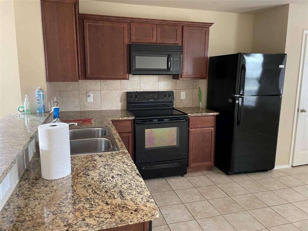2406 Fall Court, Anna, TX 75409