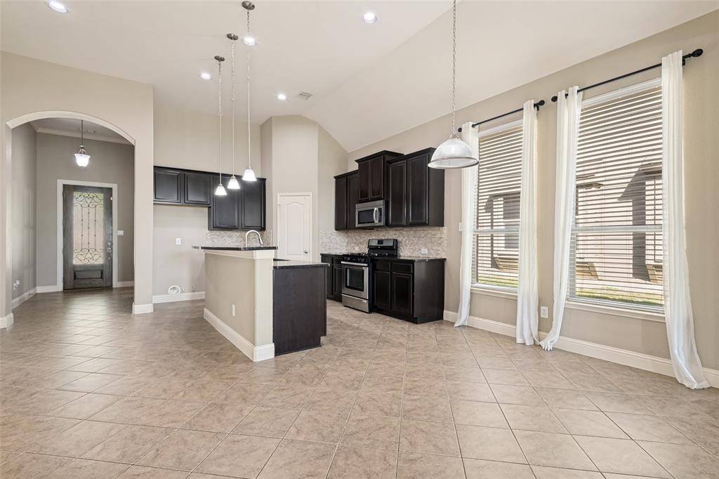 594 Louder Way, Fate, TX 75087