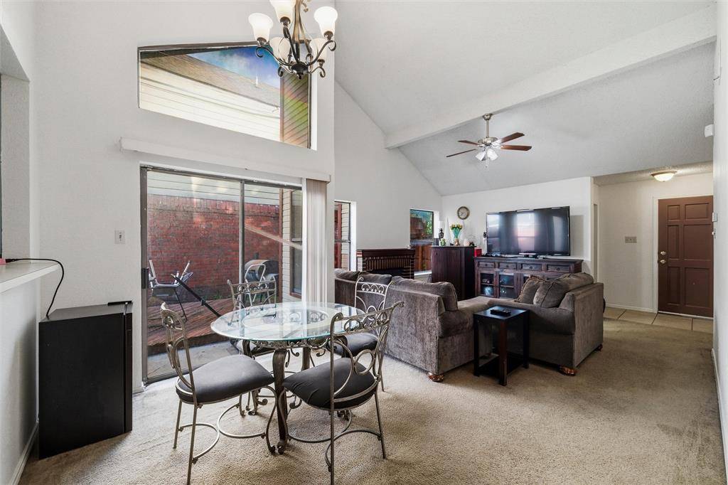 10464 Woodleaf Drive, Dallas, TX 75227