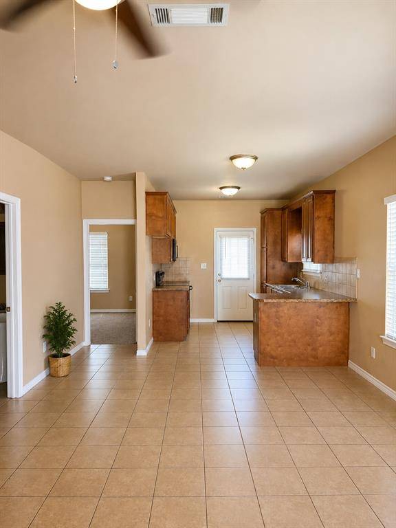 1108 Parkway Trail, Princeton, TX 75407