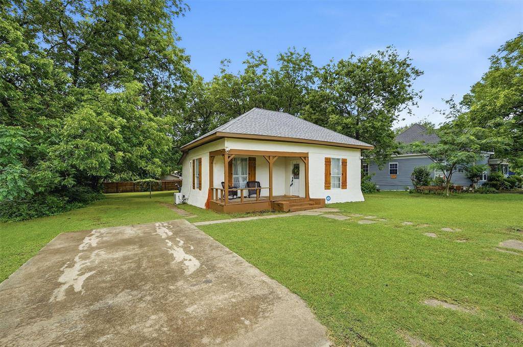 814 S Maxey Street, Sherman, TX 75090