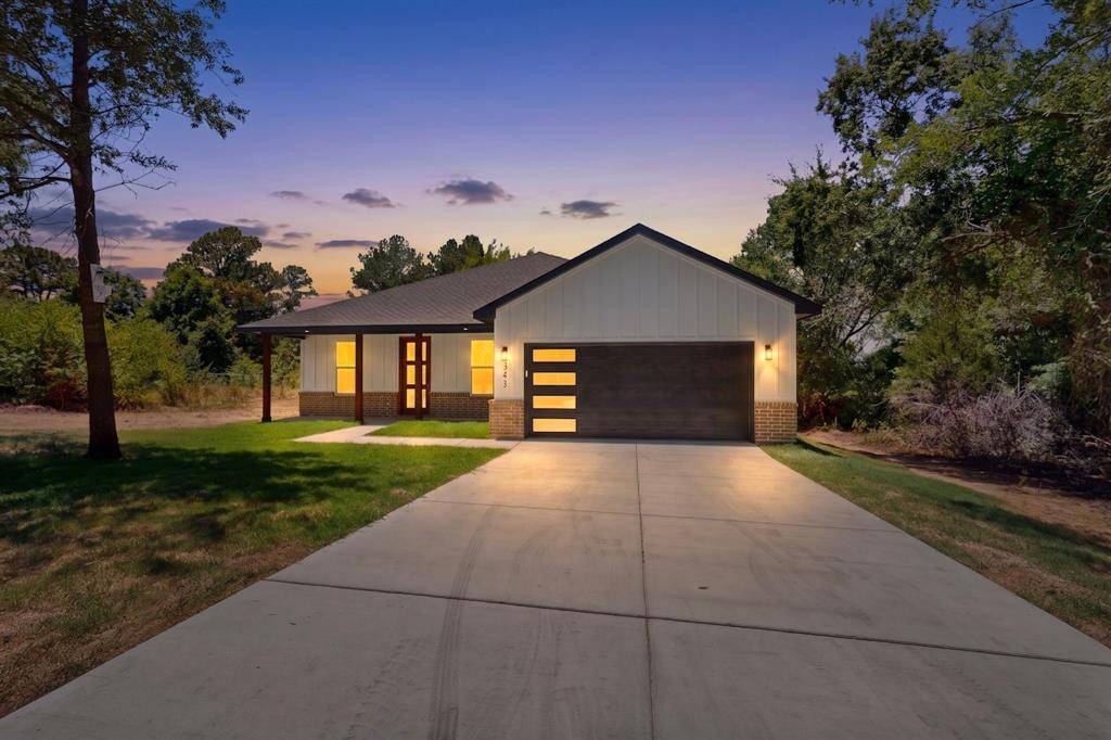 343 SCHOONER Road, Gun Barrel City, TX 75156