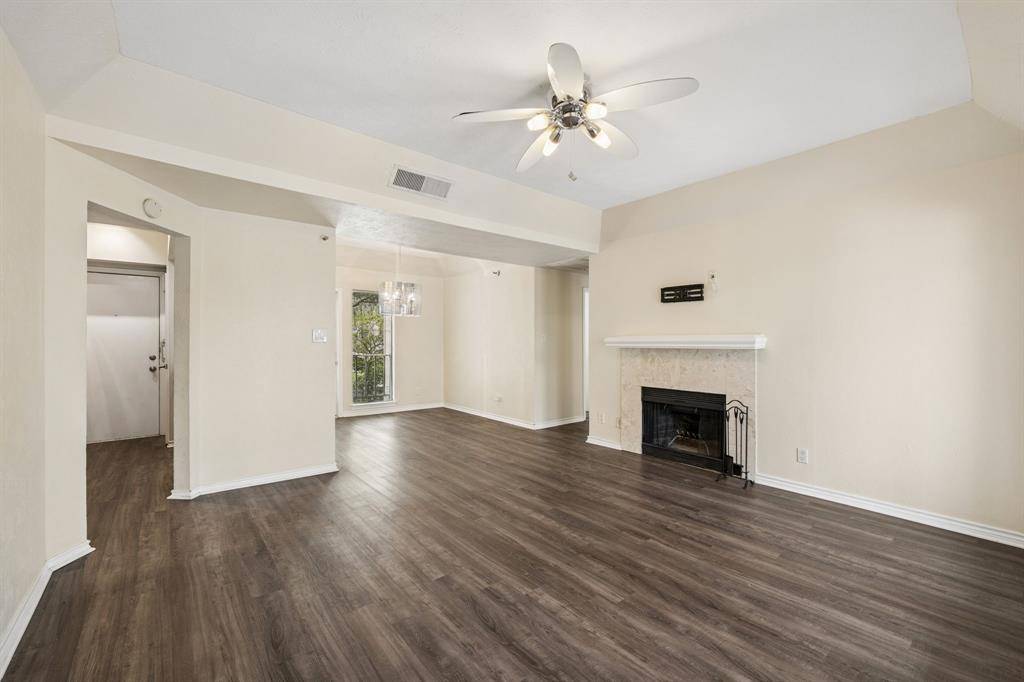 3105 San Jacinto Street #220, Dallas, TX 75204