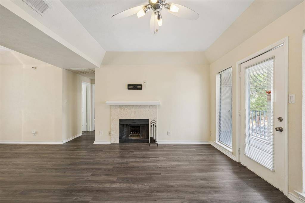 3105 San Jacinto Street #220, Dallas, TX 75204