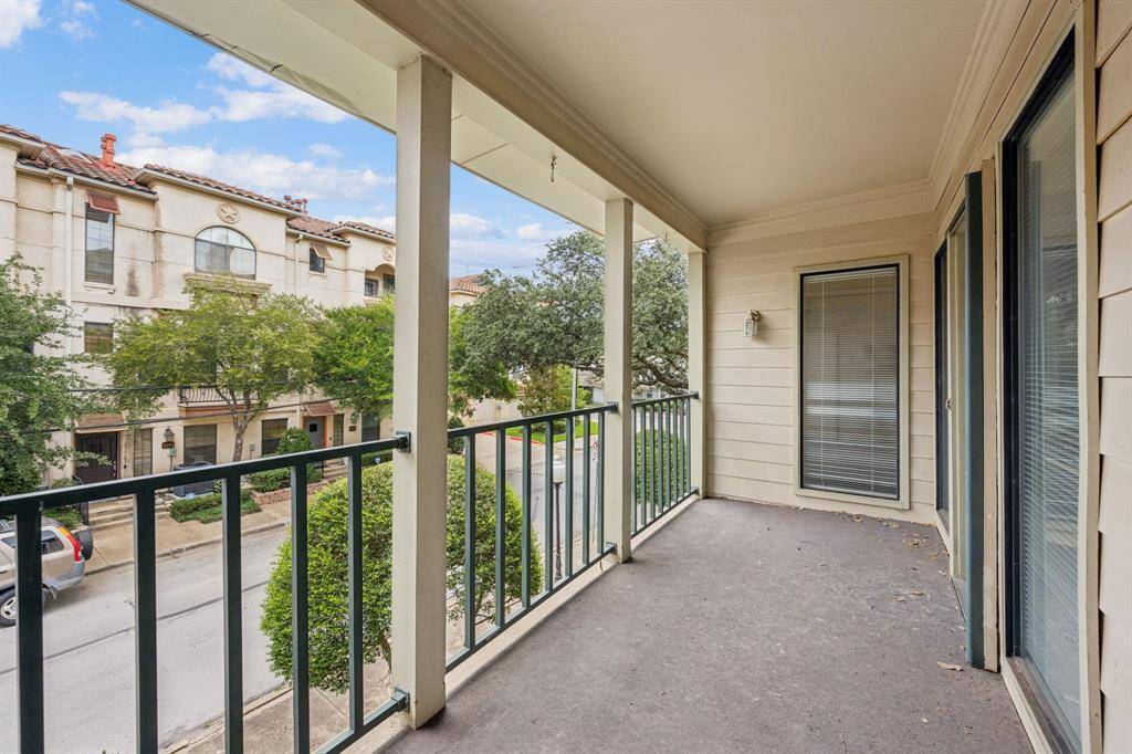 3105 San Jacinto Street #220, Dallas, TX 75204