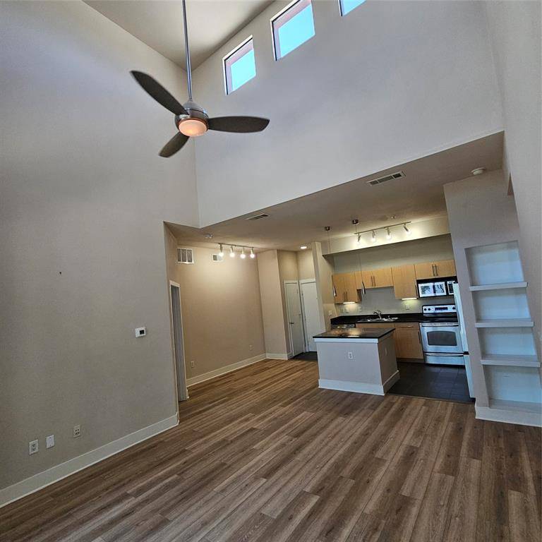 4605 Cedar Springs Road #337, Dallas, TX 75219