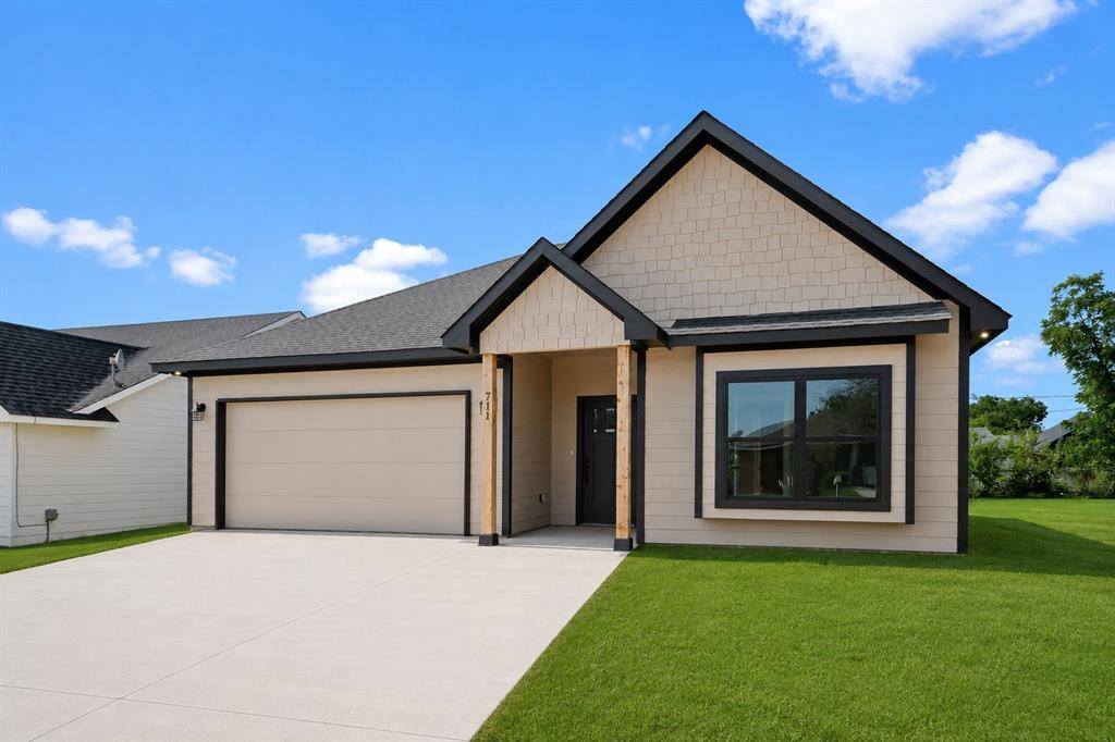 711 A D Mosley Street, Ferris, TX 75125