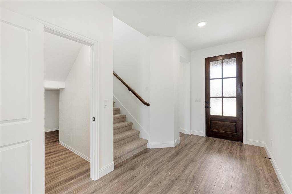 8102 Grotto Drive, Royse City, TX 75189