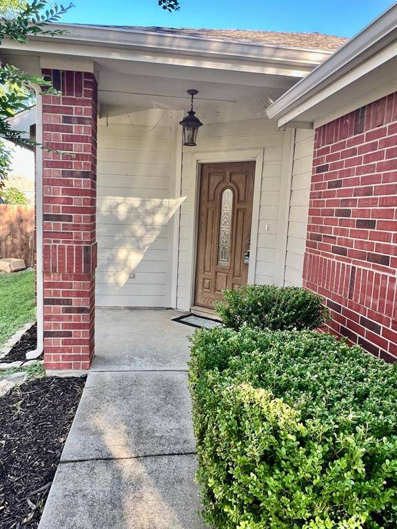 11617 Bobcat Drive, Fort Worth, TX 76244