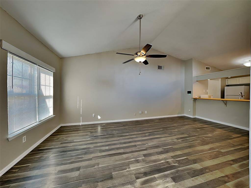 1621 Scottsdale Drive, Arlington, TX 76018