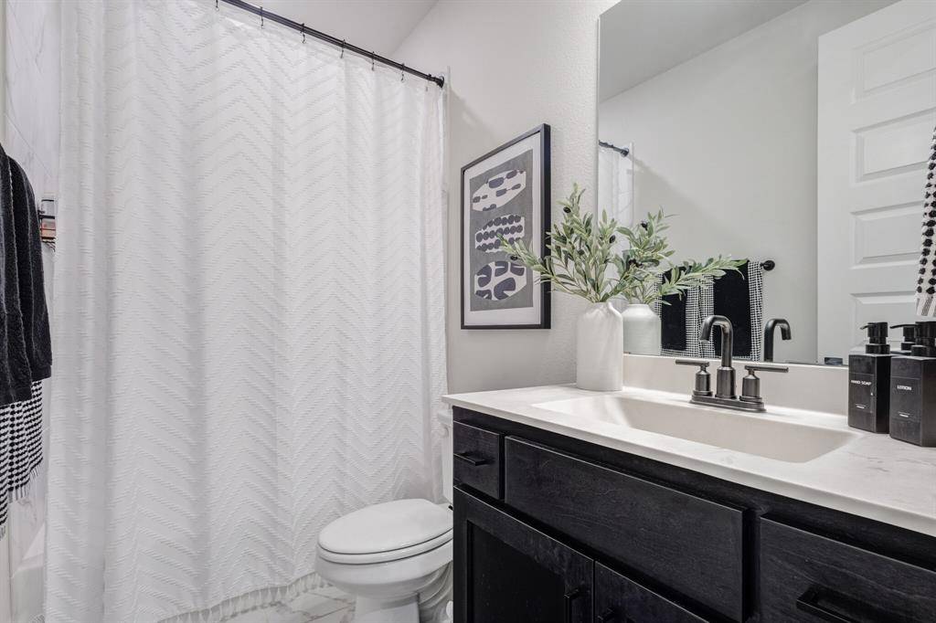 4029 Crepe Myrtle Street, Aubrey, TX 76227