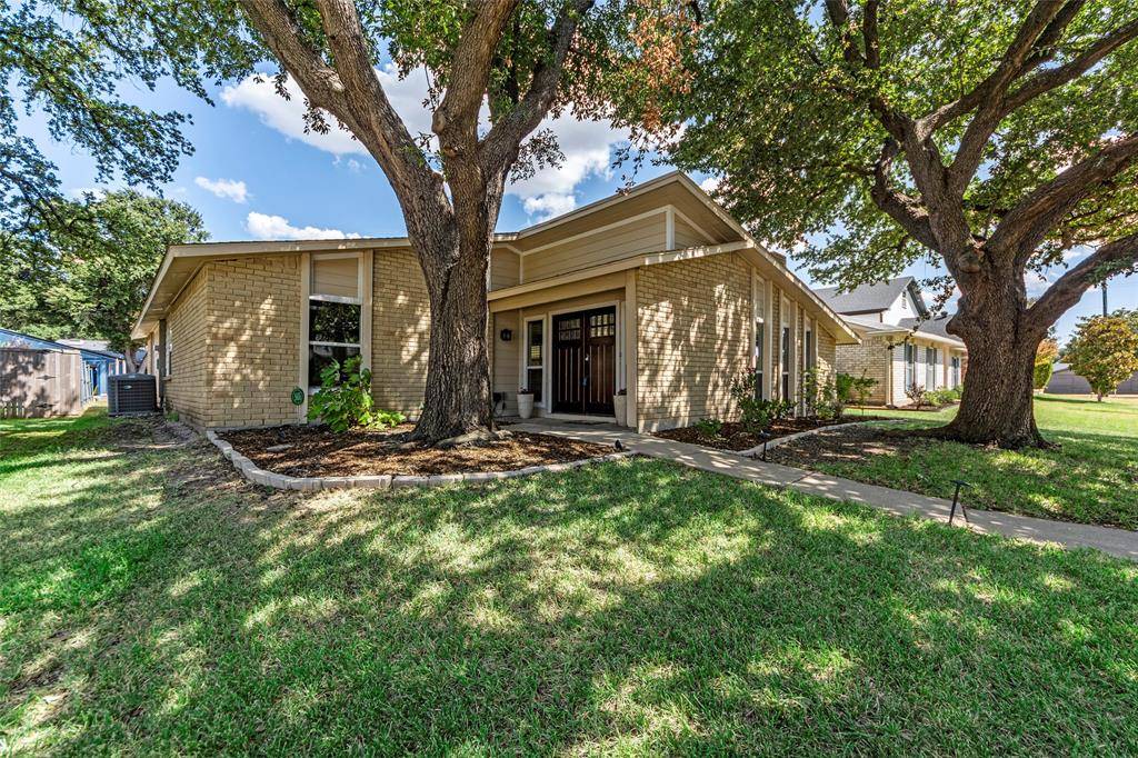 2017 Jennifer Court, Carrollton, TX 75007