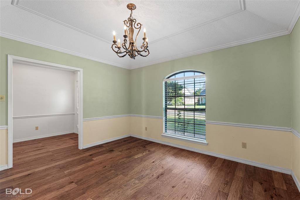 128 Southwood Drive, Bossier City, LA 71111