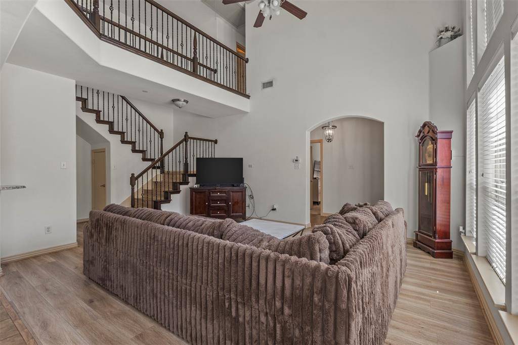 4940 Empire Way, Irving, TX 75038