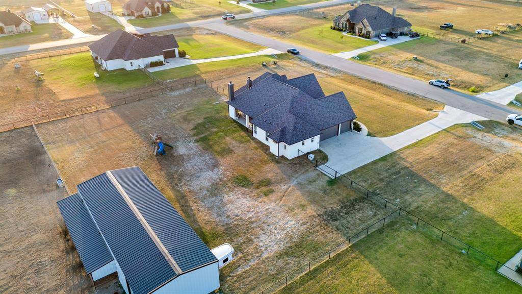 114 Chisos Drive, Decatur, TX 76234
