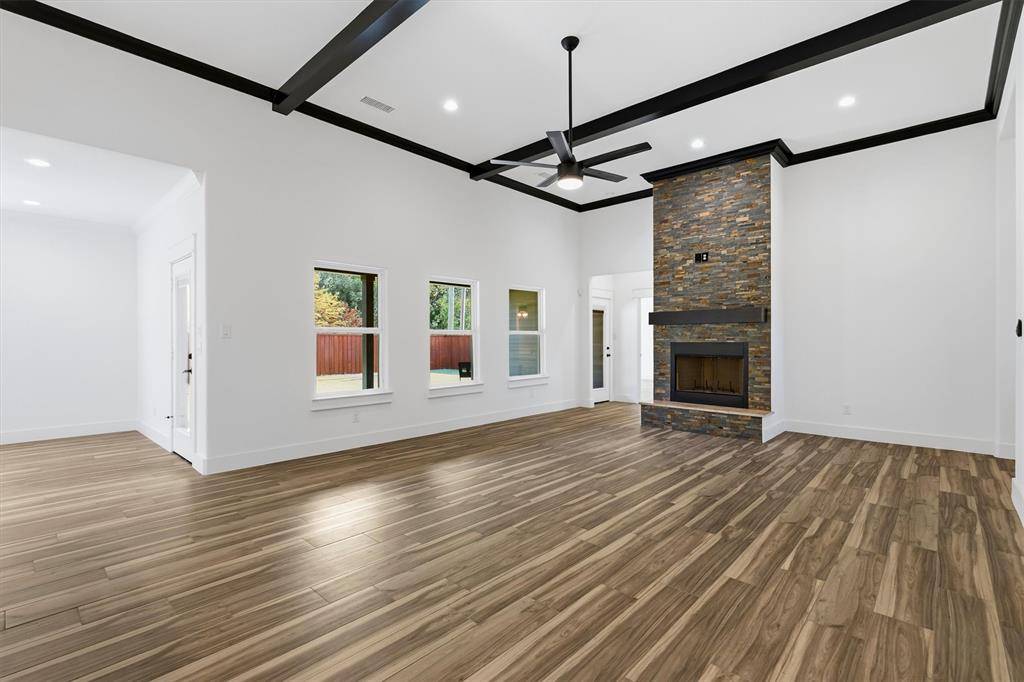 101 Darrell Drive, Heath, TX 75032